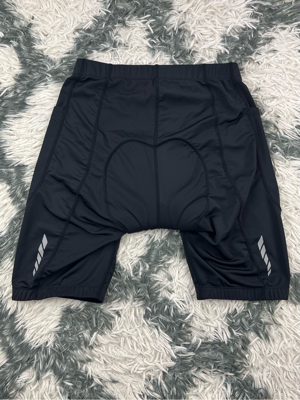 Baleaf Men’s Black Padded Cycling Shorts Size Large - Picture 8 of 9
